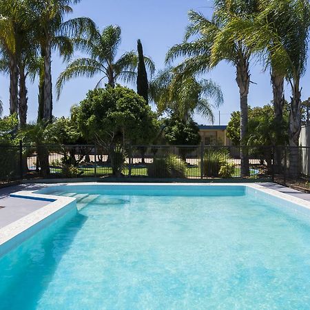 Renmark Motor Inn Екстериор снимка
