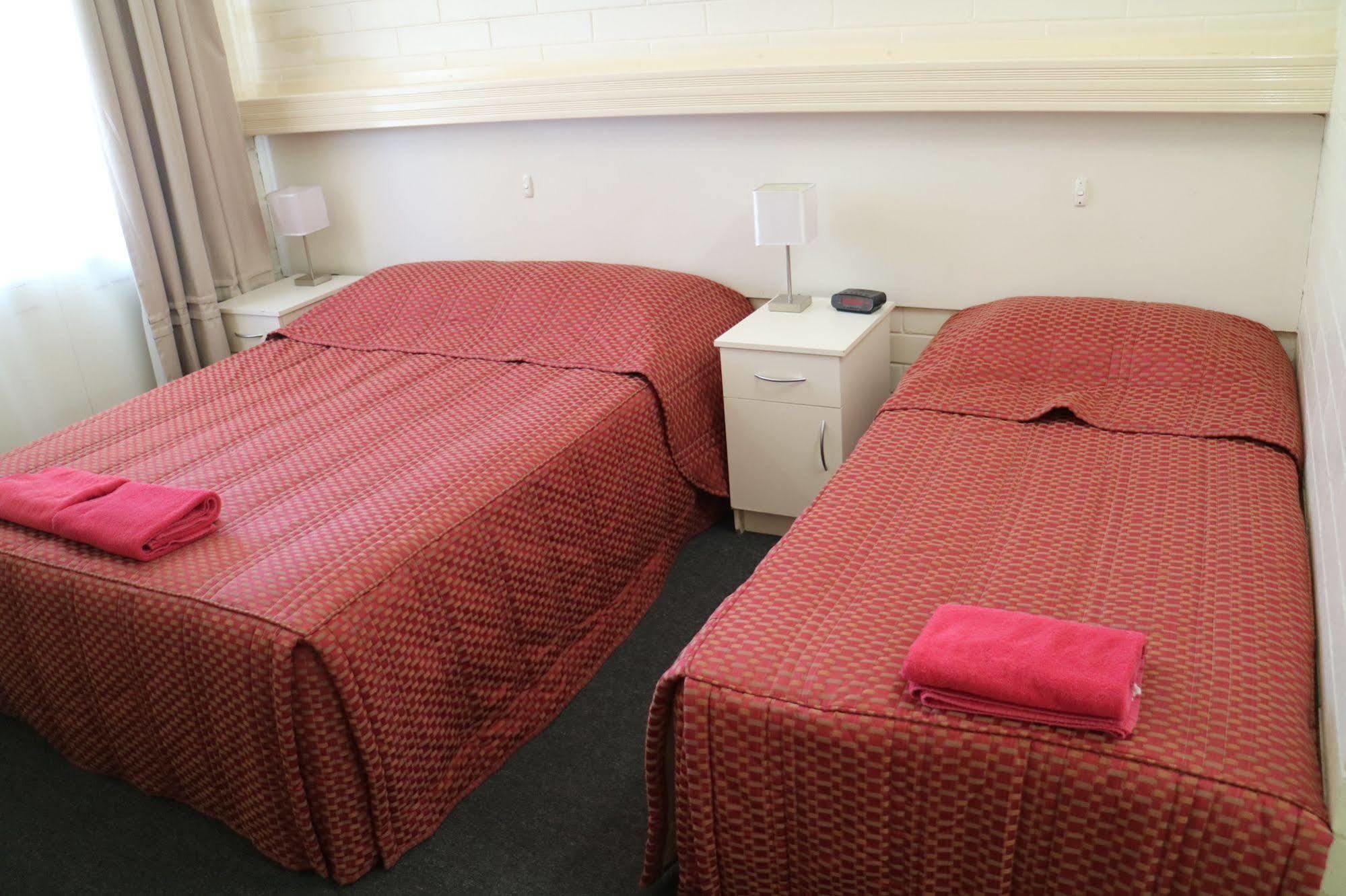 Renmark Motor Inn Екстериор снимка